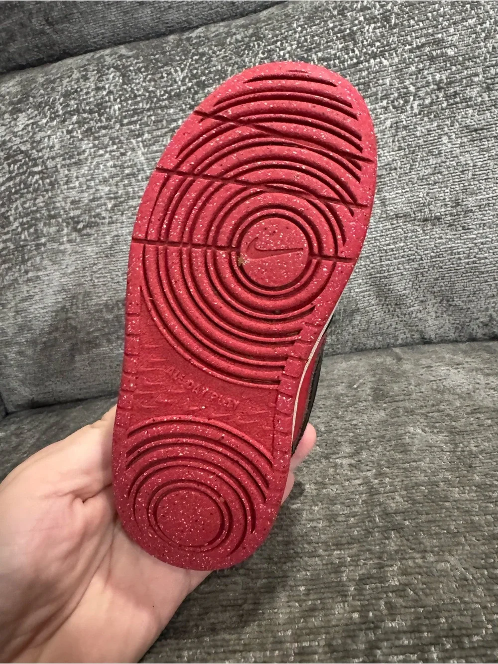 Nike Kids Black and Red Low-Top Sneakers with Velcro Strap Size 10C
